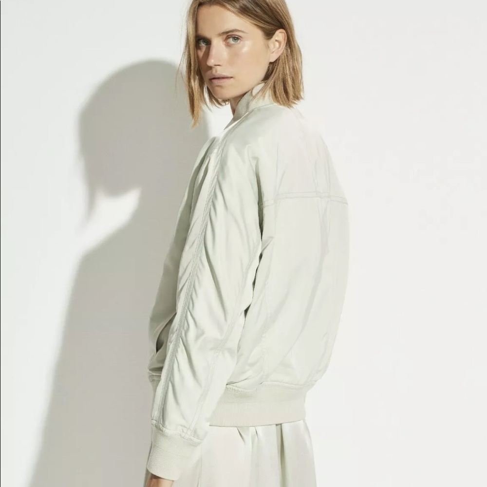 Vince parachute Bomber jacket mint color